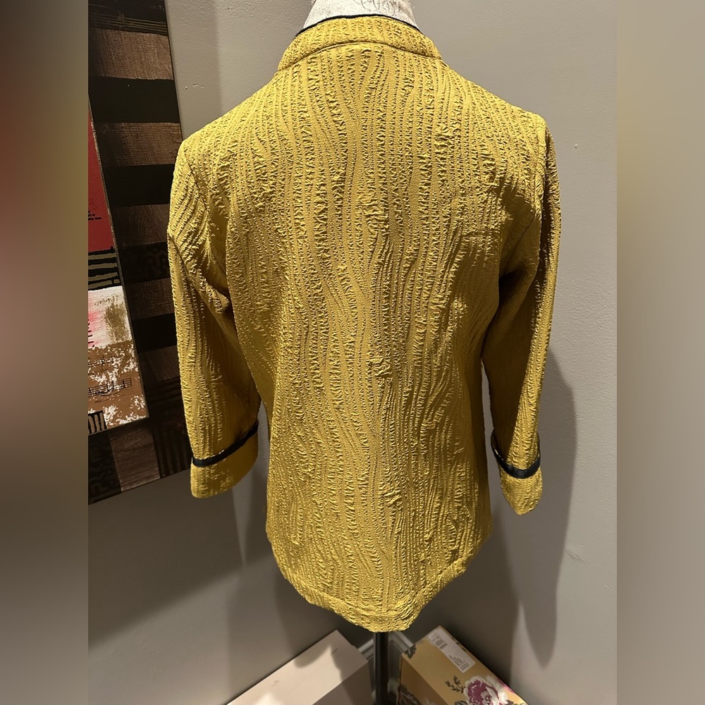 Ali Miles Mustard Yellow Artsy Swing Jacket - DARLING!! - Picture 5 of 9